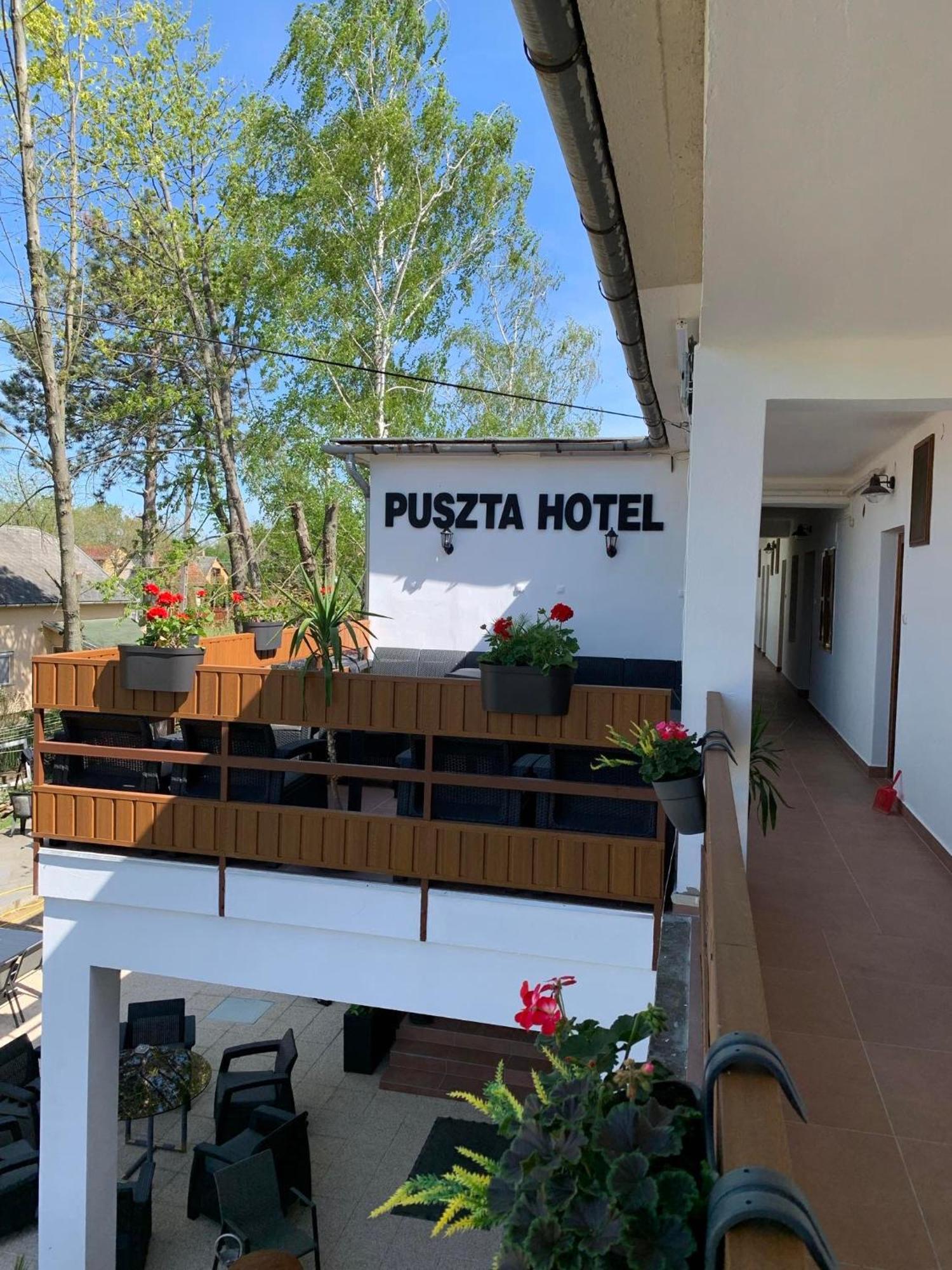 Puszta Hotel Berekfürdő Exteriér fotografie